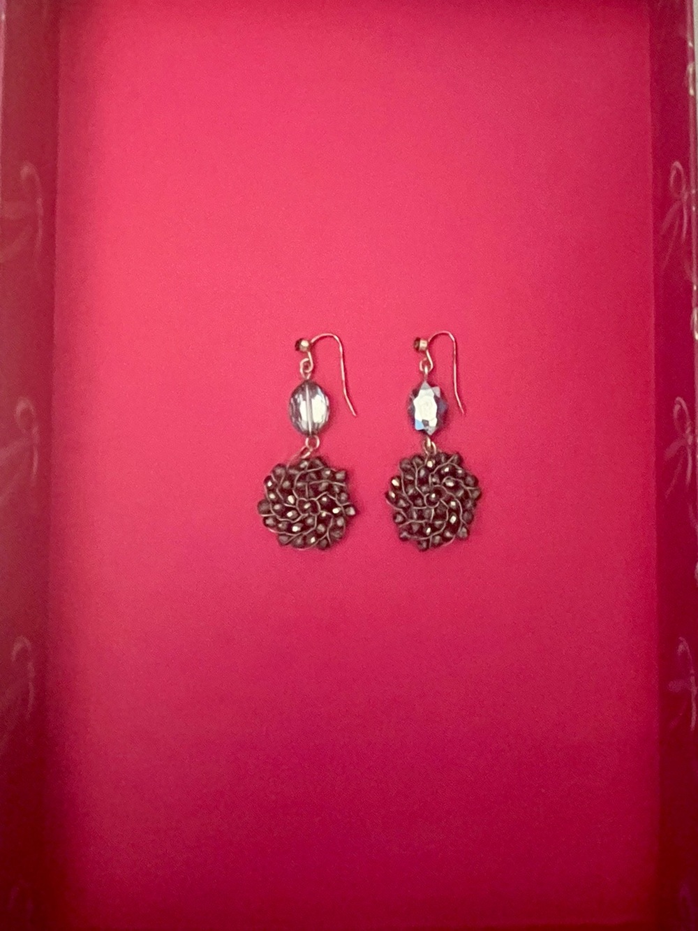🎀 Delicate Silver Filigree Drop Earrings with Beaded Accent
